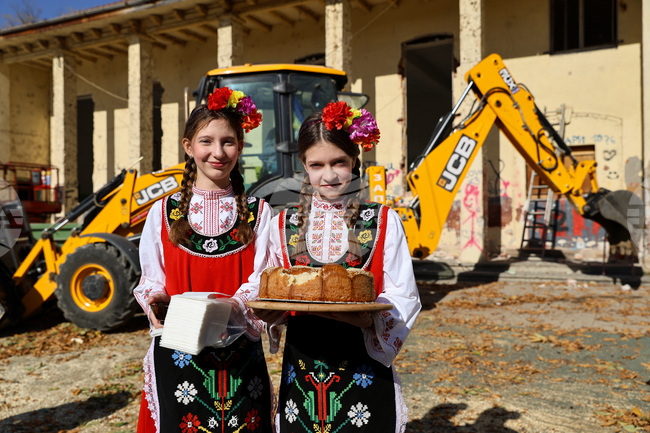 Пловдив - училище „Яне Сандански” - изграждане на нов корпус