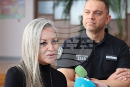 Агенция "Митници" - Национална агенция за приходите - кампания "Не сте сами"