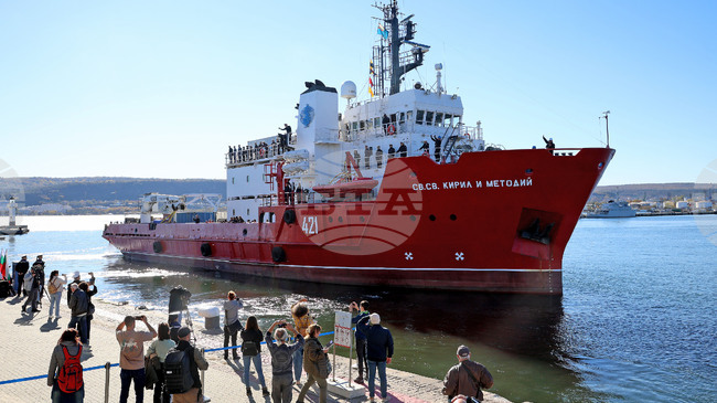 Varna Naval Academy Delegation Visits Uruguay Naval Academy