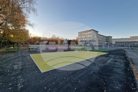 Търговище - Второ Средно училище „Проф. Никола Маринов“ - нова спортна площадка