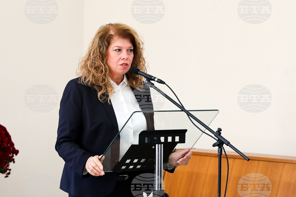 Историята на Неврокопската епархия е записана със златни букви, каза Илияна Йотова на юбилейна конференция в Гоце Делчев