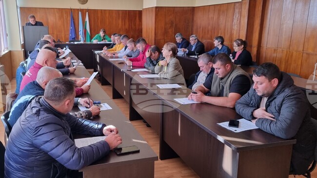 Общинският съвет в Каолиново ще разгледа годишен отчет за изпълнението на бюджета на общината и ще определи броя на слетите паралелки