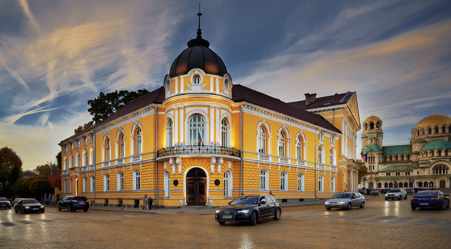 С нов председател, с игрален филм за създаването на институцията, и редица научни постижения, БАН изпраща 2024-та година, в която отбеляза и 155 години от своето основаване