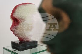 Бургас - Хари Арабян - изложба скулптура