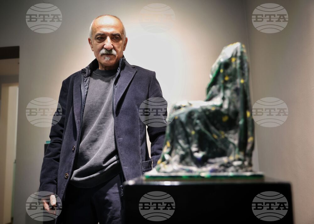 Бургас - Хари Арабян - изложба скулптура