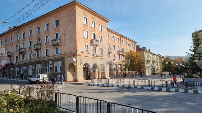 Одитният доклад на Сметната палата и наредба за съставяне на тригодишна бюджетна прогноза за местните дейности приеха в Бобов дол