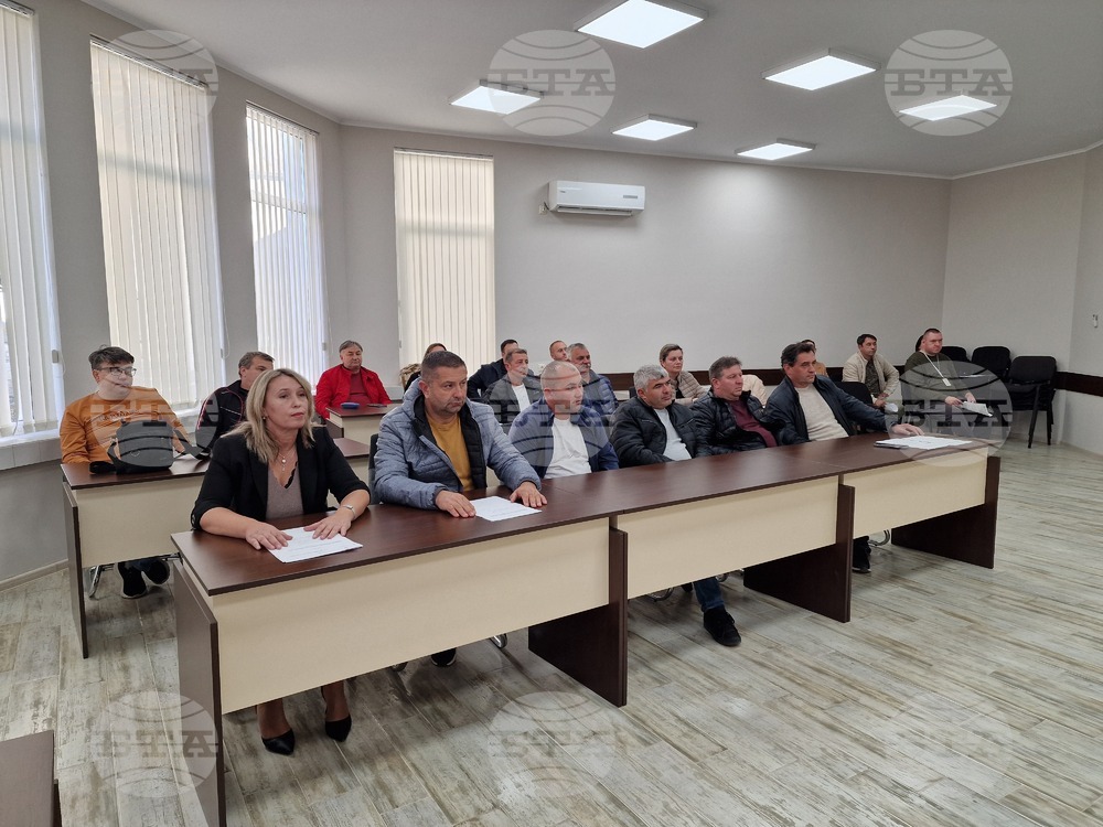 Общинските съветници в Завет определиха броя на таксиметровите автомобили и тарифите за километър пробег