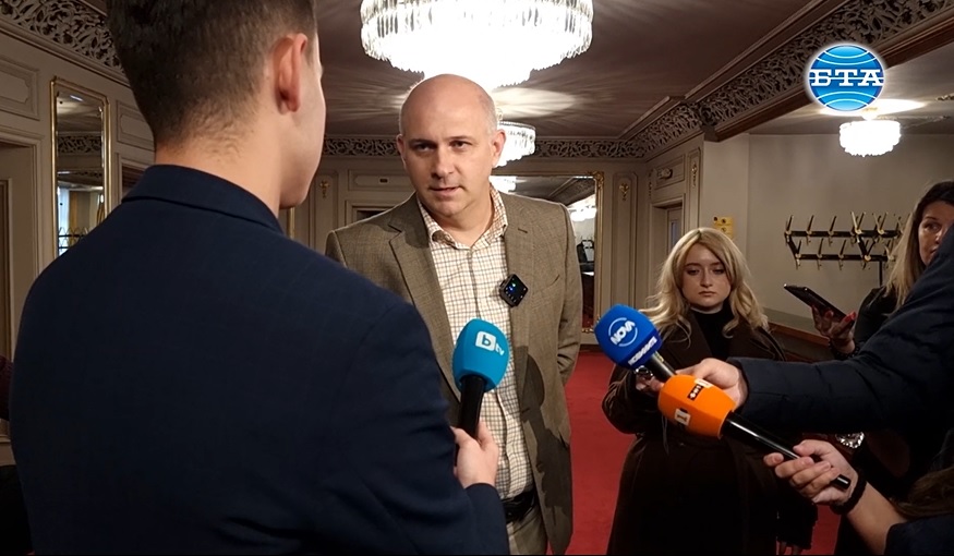 Директорът на Народния театър Васил Василев: Не мога да си представя какво може да извърши лудостта Директорът на Народния театър Васил Василев: Не мога да си представя какво може да извърши лудостта