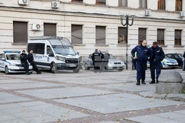 Народен театър “Иван Вазов”- протест