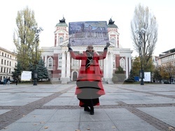 Народен театър “Иван Вазов”- протест