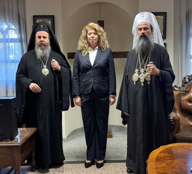 Вицепрезидентът: Вярата ни е съхранила, от нея черпим сили и днес. Без вяра няма посока