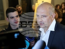 Народен театър “Иван Вазов”- протест