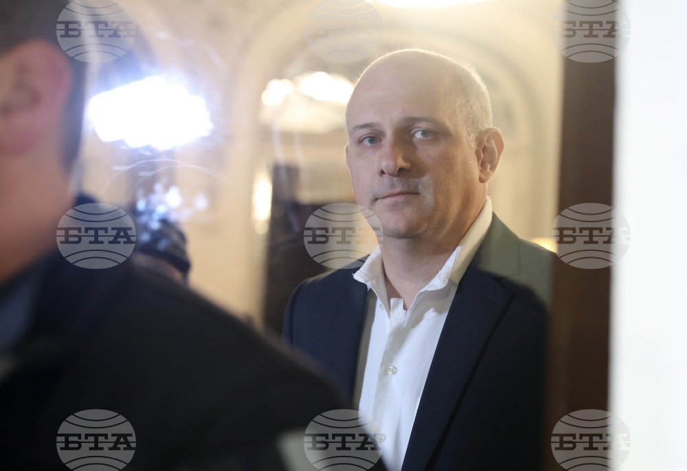 Народен театър “Иван Вазов”- протест