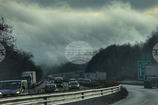 Един е загинал, а трима души са ранени при катастрофата на 95 км на магистрала "Тракия"