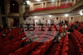 Народен театър „Иван Вазов“ - постановка „Оръжията и човекът“