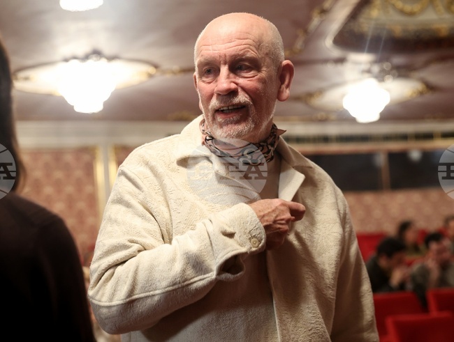 Director John Malkovich: "I Have Seen a Lot of Rough Things in My Life"