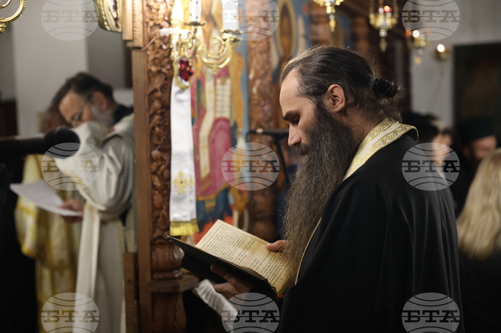 Гоце Делчев - храм „Св. Архангел Михаил“ - празнична вечерня