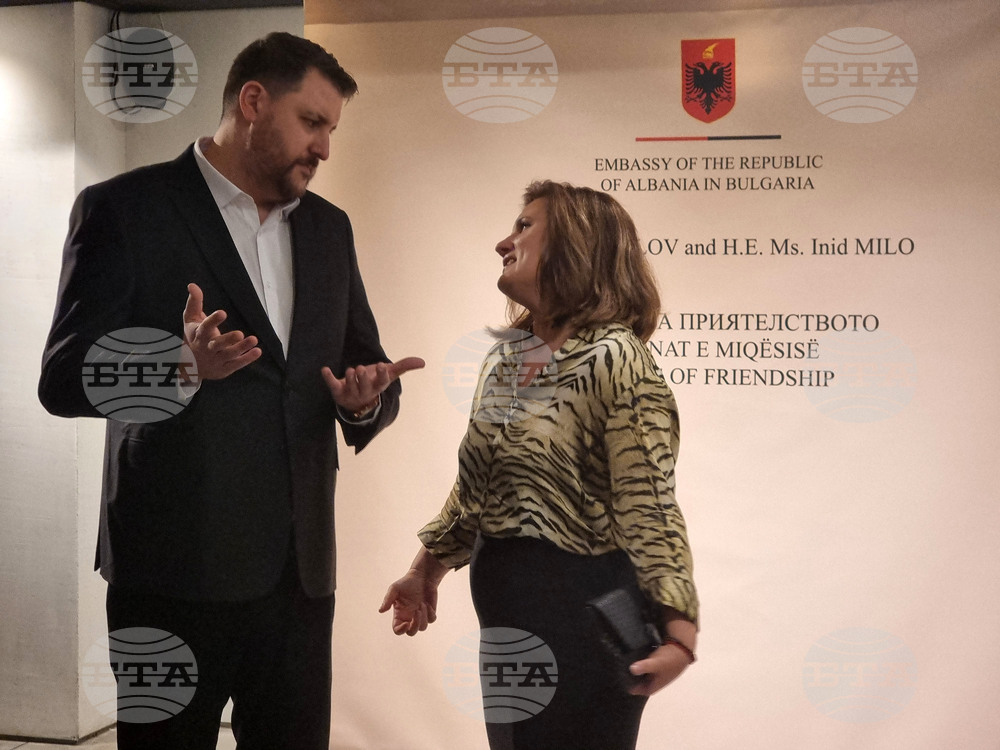 „Колони на приятелството“ (Pillars of Friendship) - Златин Орлов - международен проект