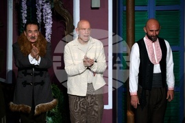 Народен театър „Иван Вазов“ - постановка „Оръжията и човекът“