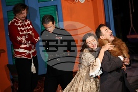 Народен театър „Иван Вазов“ - постановка „Оръжията и човекът“